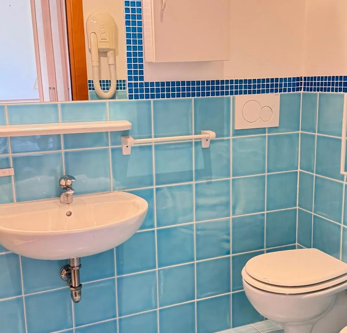 **  Hotel Ariella Milano Marittima Olaszország